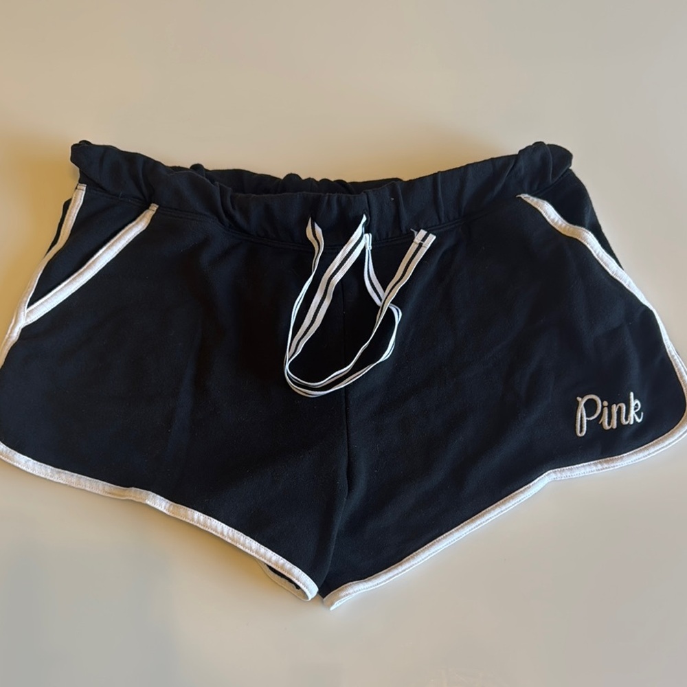 PINK Victoria's Secret Women's Black Shorts